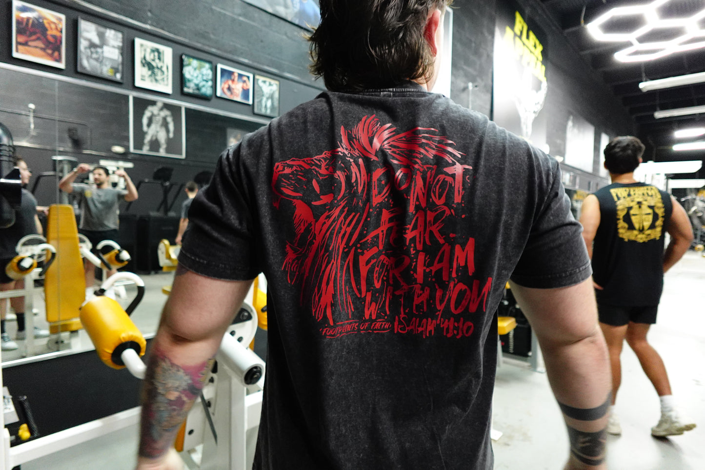 ISAIAH 41:10 OVERSIZED T-SHIRT - ACID WASH BLACK