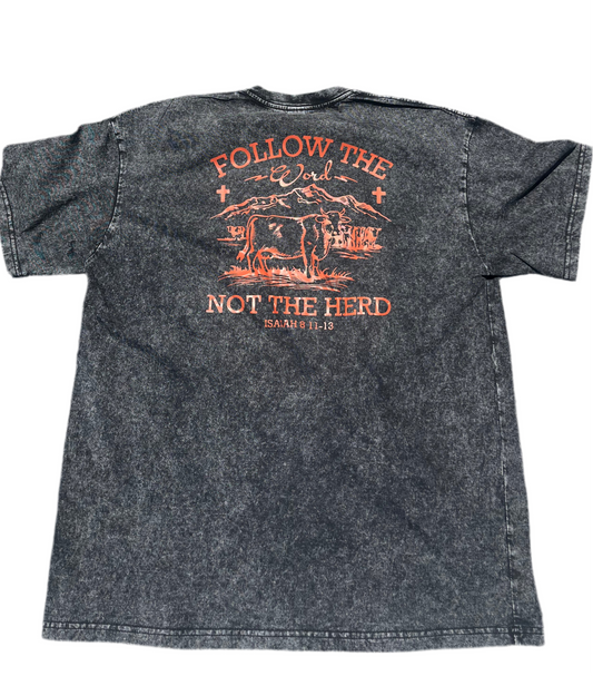 ISAIAH 8:11-13 ACID WASH OVERSIZED T - BLACK