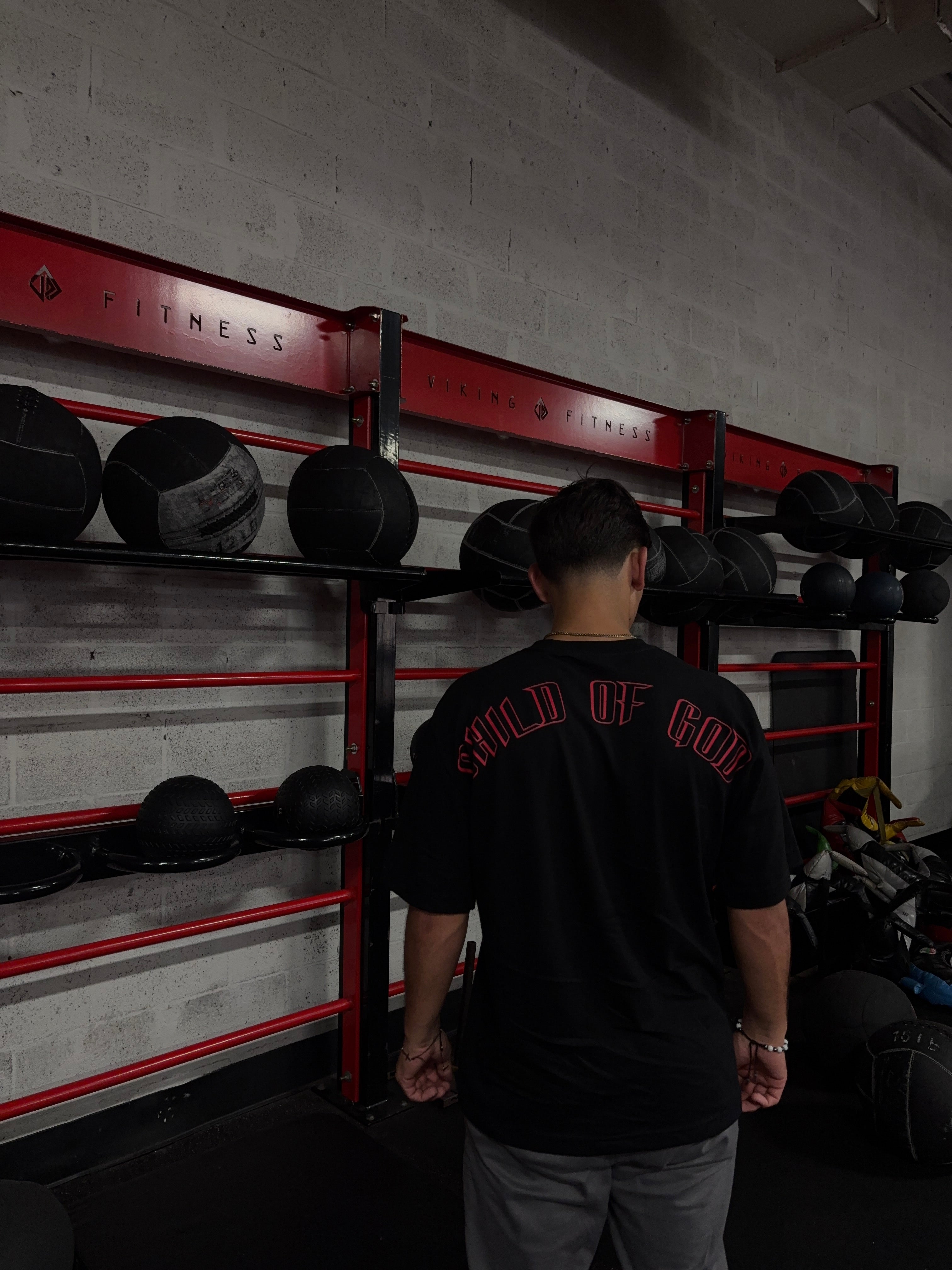 CHILD OF GOD HEAVYWEIGHT TEE