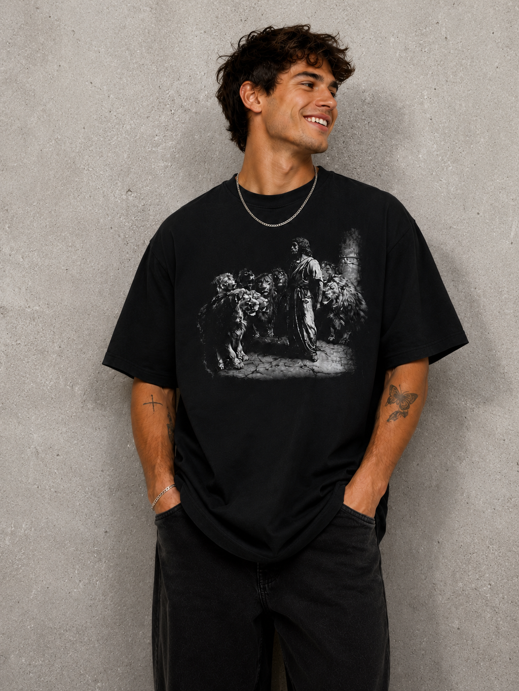 The Lion's Den: Oversized Tee