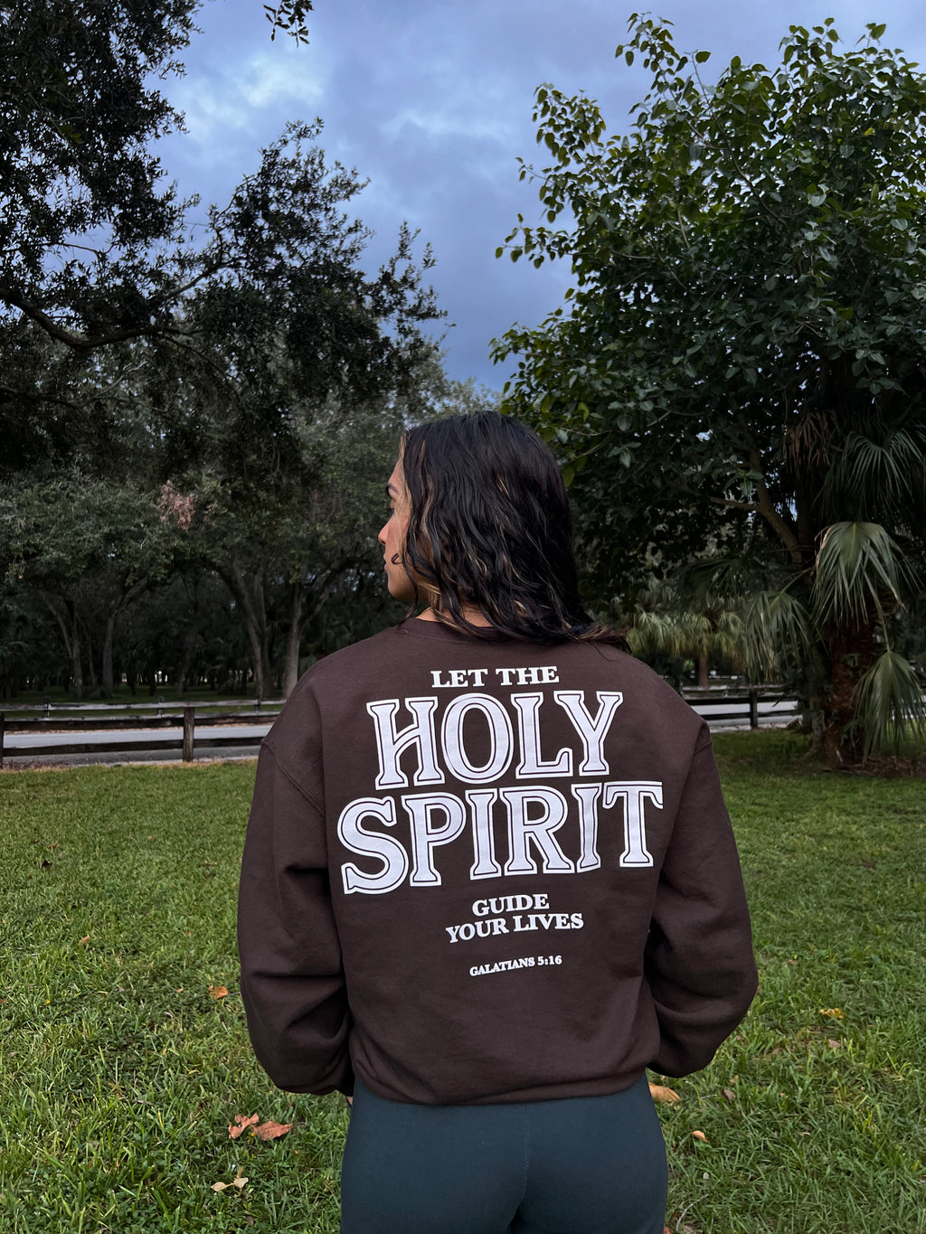 SURRENDER CREWNECK - COFFEE