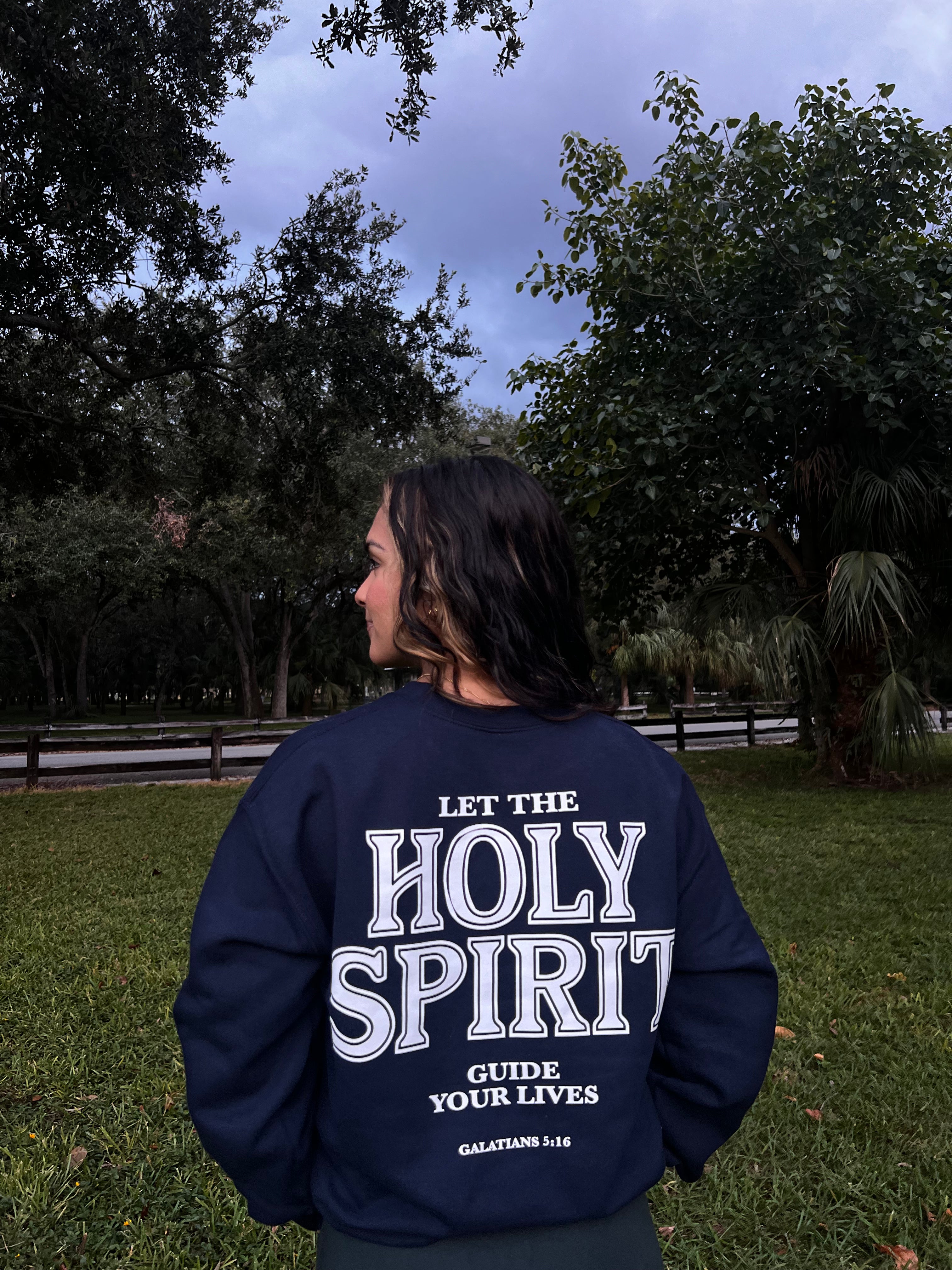 SURRENDER CREWNECK - NAVY