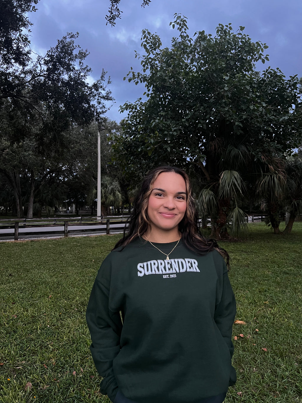 SURRENDER CREWNECK - FOREST GREEN