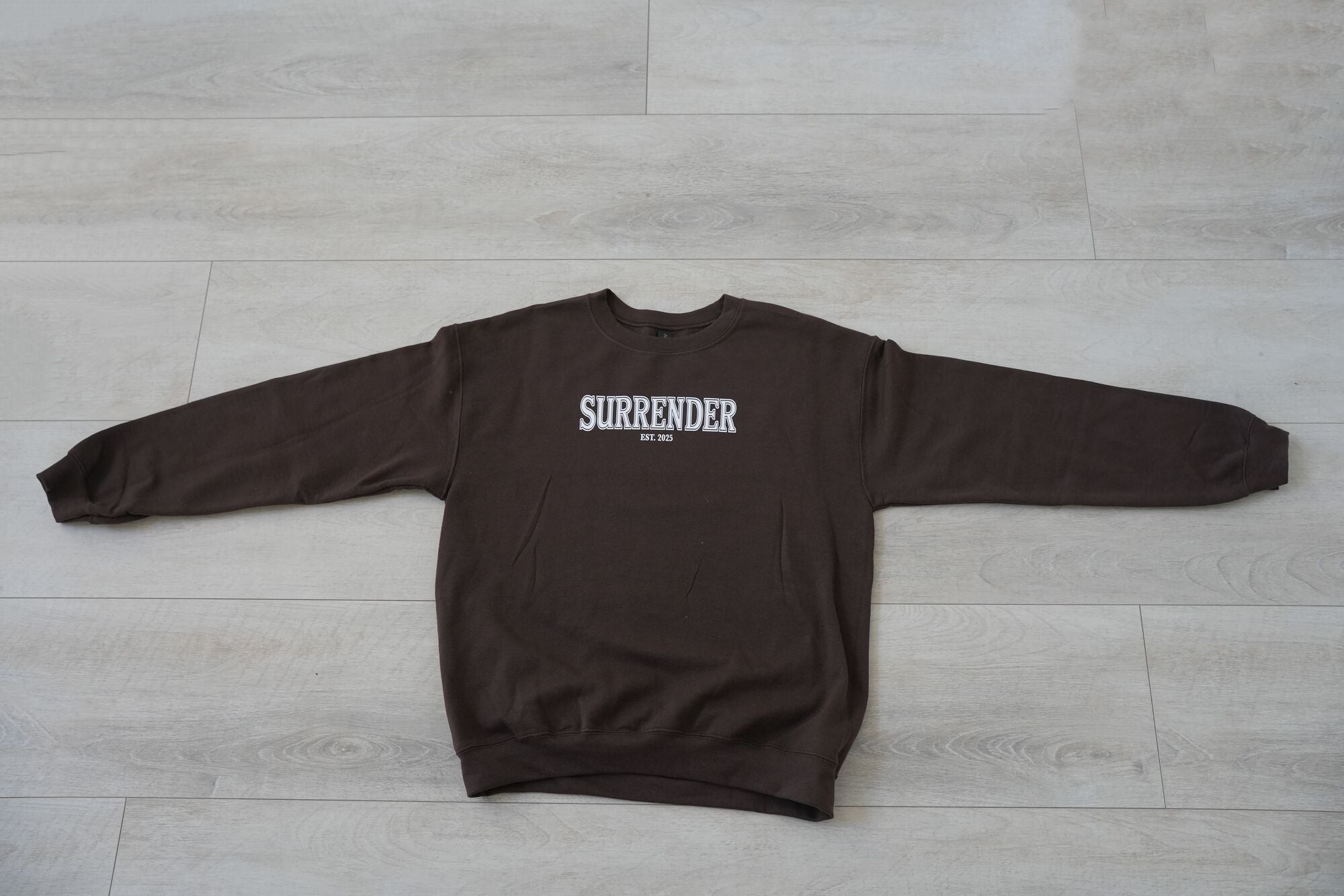 SURRENDER CREWNECK - COFFEE